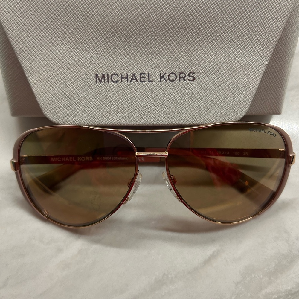 Michael Kors Women’s Chelsea Fashion Pilot Sunglasses